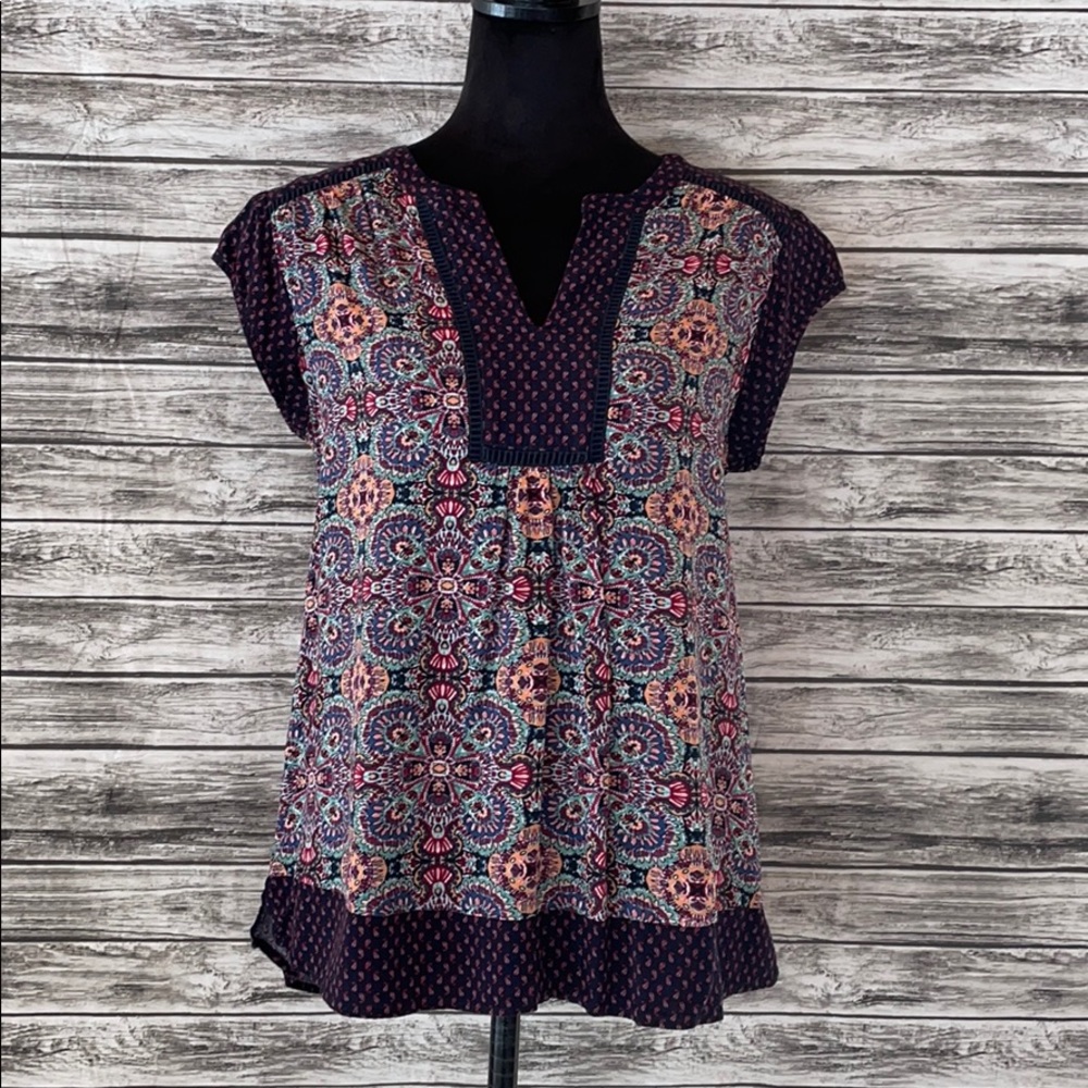 DR2 Blue/Orange/Red Multi-patterned blouse in M
